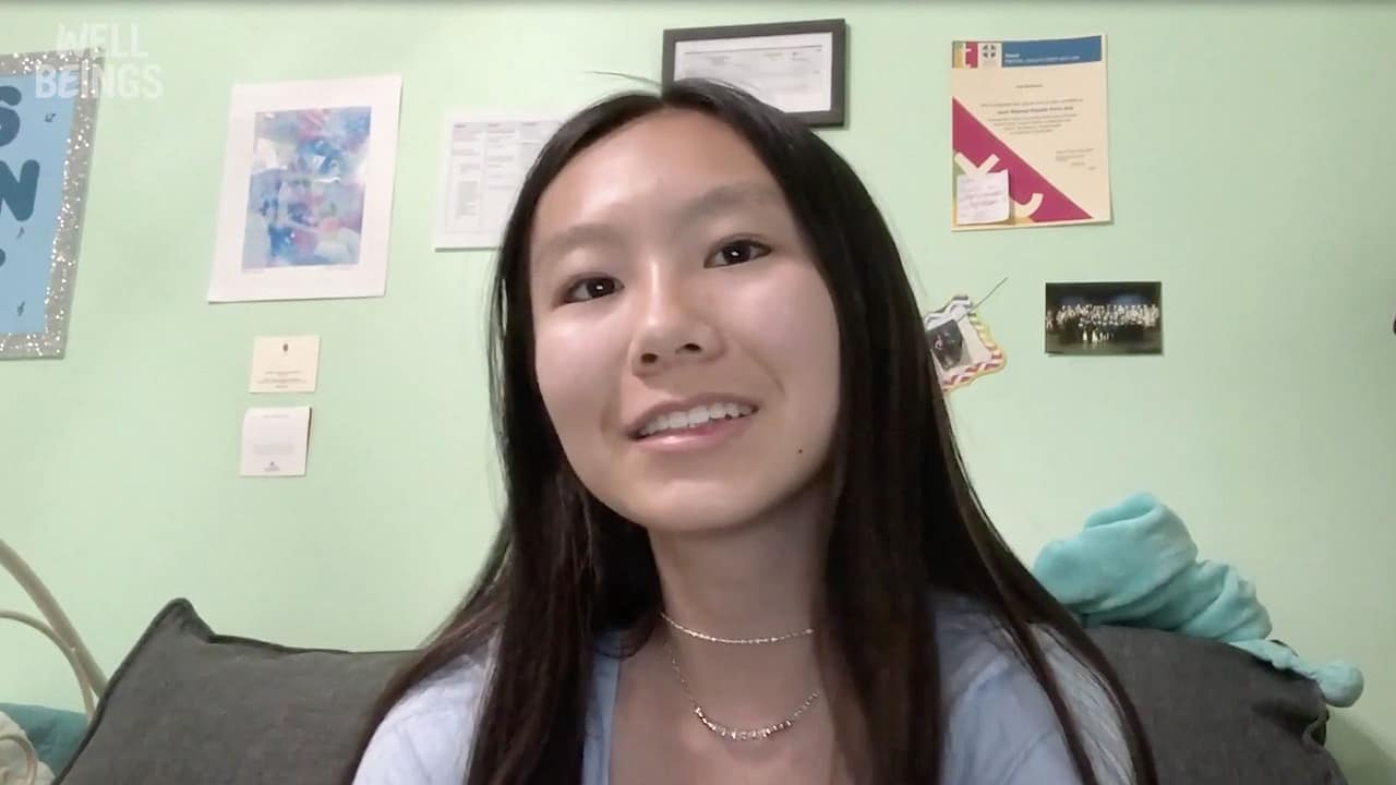 Jada shares some things she has recently learned in therapy that have helped her reframe her negative thoughts for a more positive outlook on life. By looking beyond the negative, she has been able to accurately assess her mental health and find peace in things that were making her anxious.